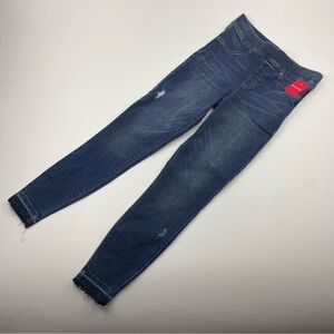 NWT SPANX 20203R Distressed Skinny in Medium Wash Pull-on Stretch Jeans Size S